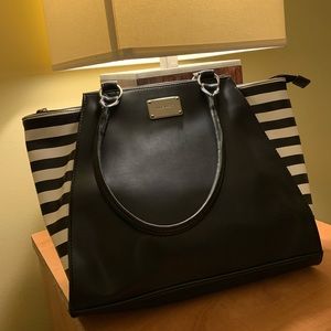 Nine west (leather shoulder bag)